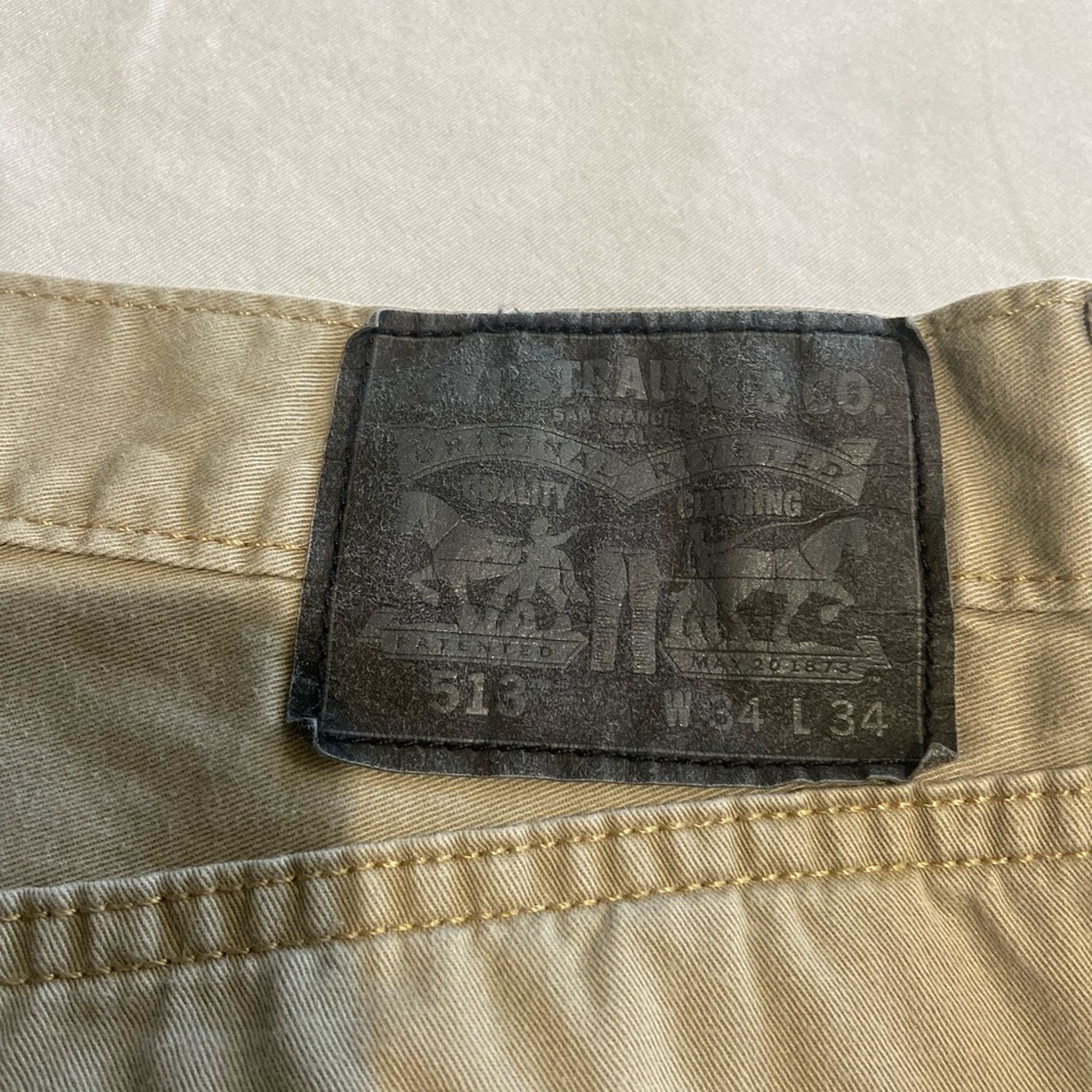 Levi’s khaki jeans in really good condition